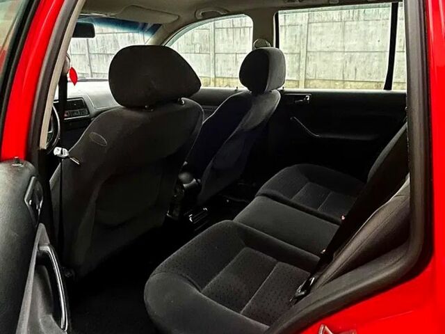 Фольксваген Гольф 1999 в Хмельницком на Automoto.ua Красный Фольксваген Гольф, объемом двигателя 1.9 л и пробегом 330 тыс. км за 5250 $, фото 11 на Automoto.ua