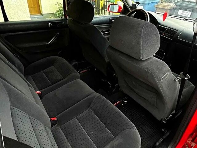 Фольксваген Гольф 1999 в Хмельницком на Automoto.ua Красный Фольксваген Гольф, объемом двигателя 1.9 л и пробегом 330 тыс. км за 5250 $, фото 13 на Automoto.ua