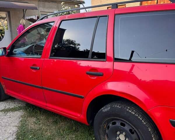 Красный Фольксваген Гольф, объемом двигателя 1.6 л и пробегом 287 тыс. км за 3000 $, фото 7 на Automoto.ua