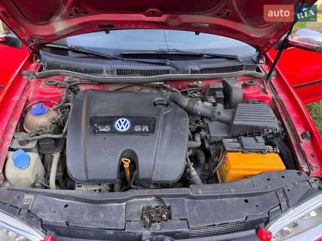Красный Фольксваген Гольф, объемом двигателя 1.6 л и пробегом 287 тыс. км за 3000 $, фото 27 на Automoto.ua