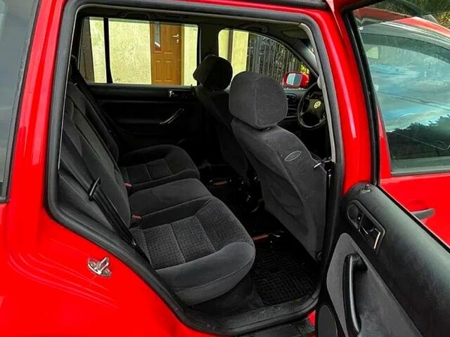 Фольксваген Гольф 1999 в Хмельницком на Automoto.ua Красный Фольксваген Гольф, объемом двигателя 1.9 л и пробегом 330 тыс. км за 5250 $, фото 12 на Automoto.ua