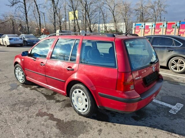 Червоний Фольксваген Гольф, об'ємом двигуна 1.6 л та пробігом 261 тис. км за 2951 $, фото 2 на Automoto.ua