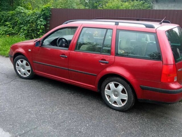 Красный Фольксваген Гольф, объемом двигателя 1.6 л и пробегом 200 тыс. км за 3700 $, фото 3 на Automoto.ua