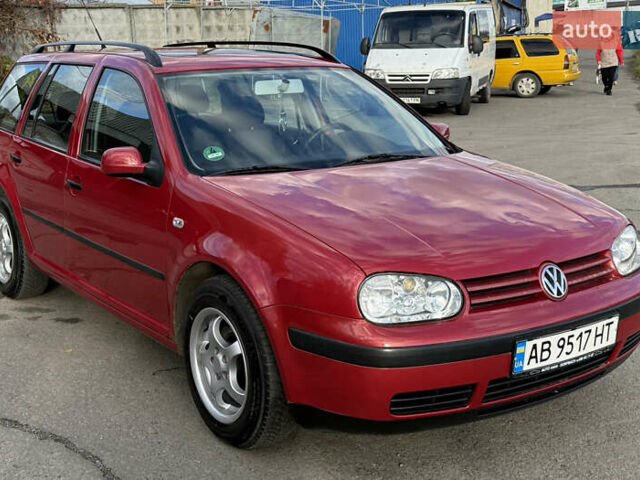 Красный Фольксваген Гольф, объемом двигателя 1.6 л и пробегом 220 тыс. км за 4750 $, фото 14 на Automoto.ua
