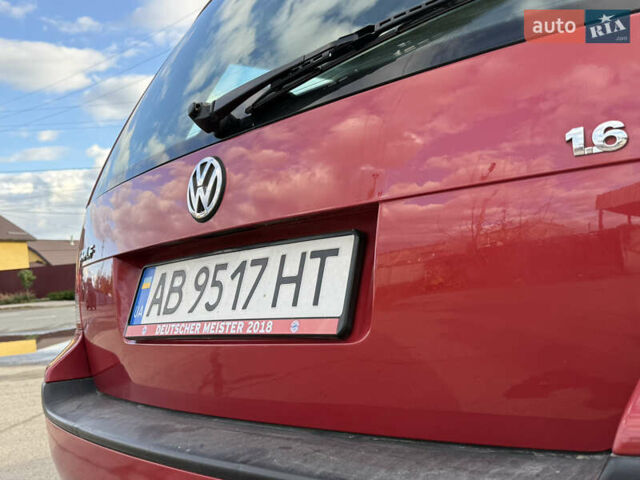 Красный Фольксваген Гольф, объемом двигателя 1.6 л и пробегом 220 тыс. км за 4750 $, фото 20 на Automoto.ua