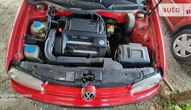 Червоний Фольксваген Гольф, об'ємом двигуна 1.39 л та пробігом 213 тис. км за 4150 $, фото 13 на Automoto.ua