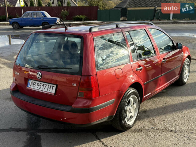 Красный Фольксваген Гольф, объемом двигателя 1.6 л и пробегом 220 тыс. км за 4750 $, фото 10 на Automoto.ua