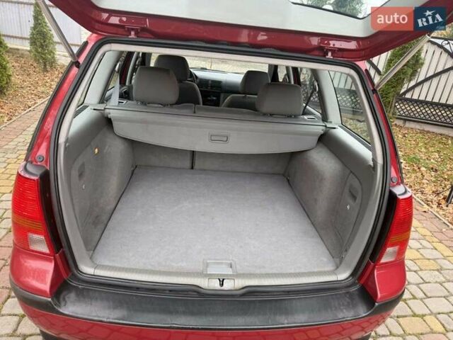 Красный Фольксваген Гольф, объемом двигателя 1.6 л и пробегом 186 тыс. км за 4350 $, фото 14 на Automoto.ua