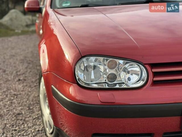 Красный Фольксваген Гольф, объемом двигателя 1.6 л и пробегом 187 тыс. км за 4150 $, фото 17 на Automoto.ua