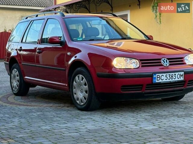 Червоний Фольксваген Гольф, об'ємом двигуна 1.6 л та пробігом 187 тис. км за 4450 $, фото 1 на Automoto.ua