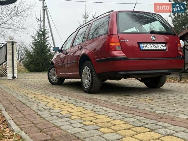 Красный Фольксваген Гольф, объемом двигателя 1.6 л и пробегом 186 тыс. км за 4350 $, фото 25 на Automoto.ua