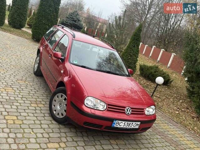Красный Фольксваген Гольф, объемом двигателя 1.6 л и пробегом 186 тыс. км за 4350 $, фото 2 на Automoto.ua