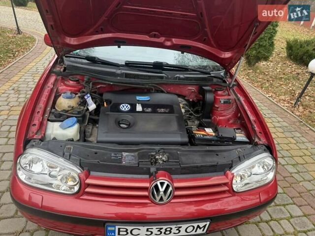 Красный Фольксваген Гольф, объемом двигателя 1.6 л и пробегом 186 тыс. км за 4350 $, фото 19 на Automoto.ua