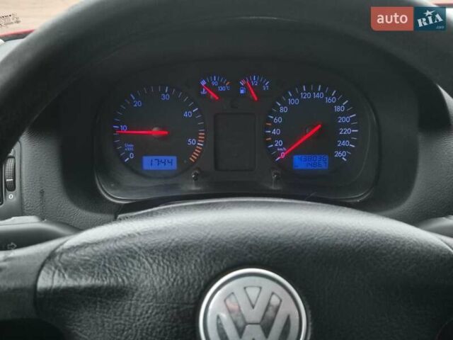 Красный Фольксваген Гольф, объемом двигателя 1.9 л и пробегом 440 тыс. км за 3999 $, фото 14 на Automoto.ua