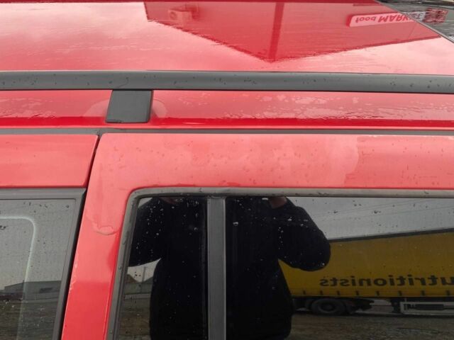 Червоний Фольксваген Гольф, об'ємом двигуна 1.6 л та пробігом 225 тис. км за 3300 $, фото 11 на Automoto.ua