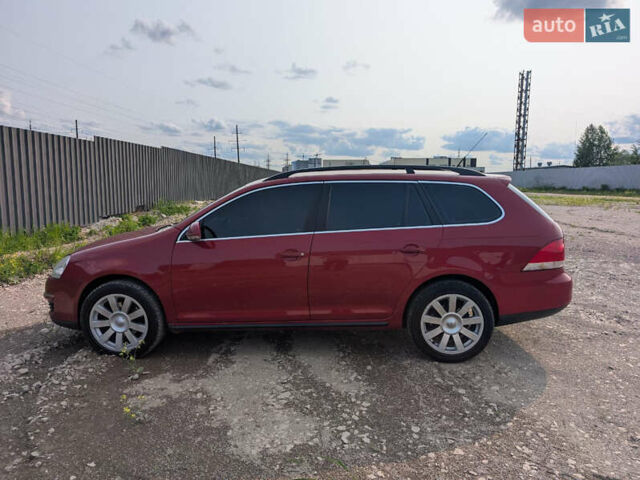 Червоний Фольксваген Гольф, об'ємом двигуна 1.4 л та пробігом 295 тис. км за 5000 $, фото 23 на Automoto.ua