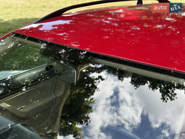 Червоний Фольксваген Гольф, об'ємом двигуна 1.6 л та пробігом 297 тис. км за 5999 $, фото 11 на Automoto.ua
