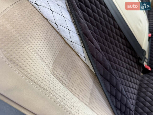 Червоний Фольксваген Гольф, об'ємом двигуна 1.6 л та пробігом 297 тис. км за 5999 $, фото 56 на Automoto.ua