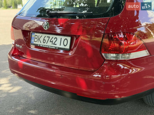 Червоний Фольксваген Гольф, об'ємом двигуна 1.6 л та пробігом 297 тис. км за 5999 $, фото 27 на Automoto.ua