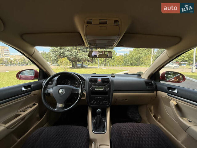 Червоний Фольксваген Гольф, об'ємом двигуна 1.6 л та пробігом 297 тис. км за 5999 $, фото 78 на Automoto.ua