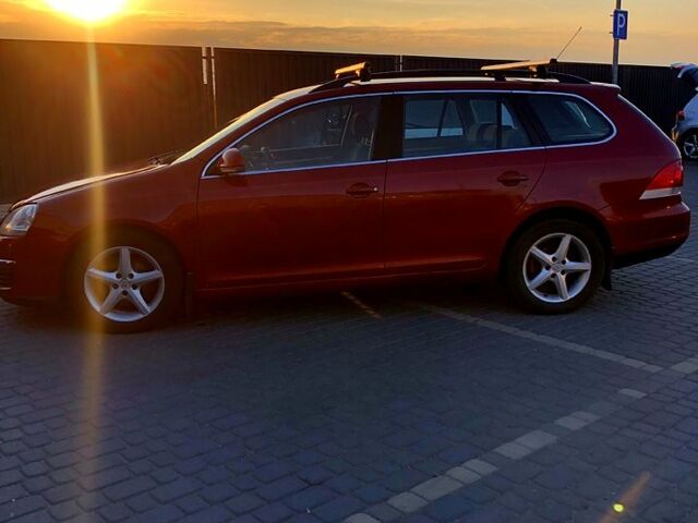 Червоний Фольксваген Гольф, об'ємом двигуна 2 л та пробігом 235 тис. км за 5590 $, фото 9 на Automoto.ua