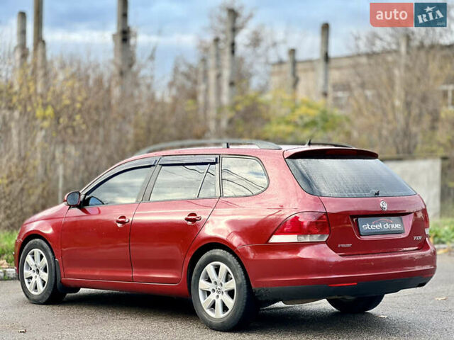 Красный Фольксваген Гольф, объемом двигателя 1.9 л и пробегом 295 тыс. км за 5699 $, фото 7 на Automoto.ua