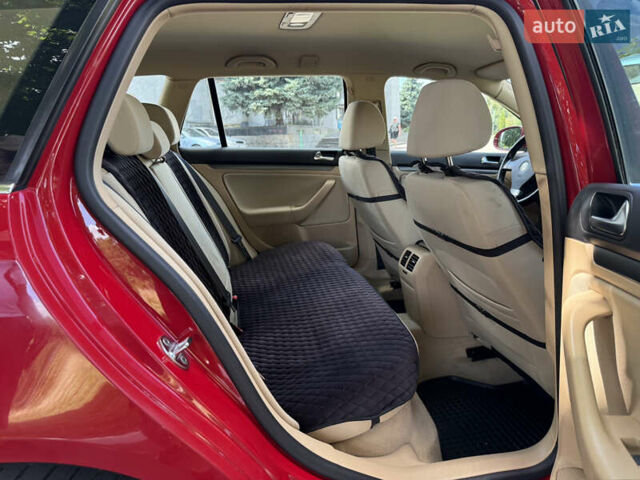 Червоний Фольксваген Гольф, об'ємом двигуна 1.6 л та пробігом 297 тис. км за 5999 $, фото 53 на Automoto.ua