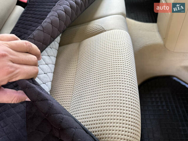 Червоний Фольксваген Гольф, об'ємом двигуна 1.6 л та пробігом 297 тис. км за 5999 $, фото 54 на Automoto.ua