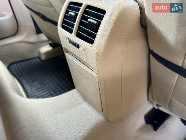 Червоний Фольксваген Гольф, об'ємом двигуна 1.6 л та пробігом 297 тис. км за 5999 $, фото 58 на Automoto.ua