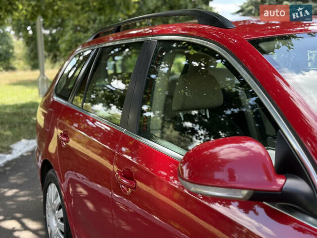 Червоний Фольксваген Гольф, об'ємом двигуна 1.6 л та пробігом 297 тис. км за 5999 $, фото 20 на Automoto.ua