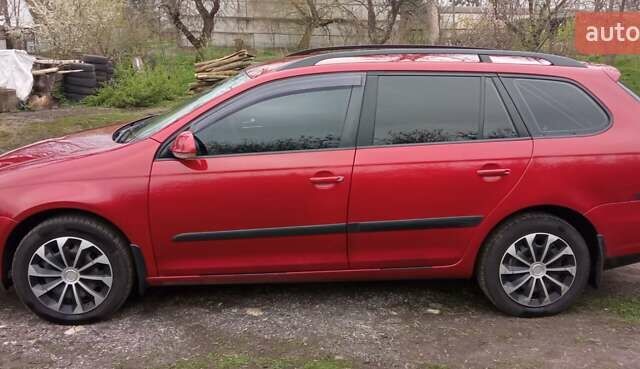 Красный Фольксваген Гольф, объемом двигателя 1.9 л и пробегом 244 тыс. км за 6700 $, фото 3 на Automoto.ua