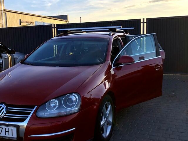 Червоний Фольксваген Гольф, об'ємом двигуна 2 л та пробігом 235 тис. км за 5590 $, фото 5 на Automoto.ua