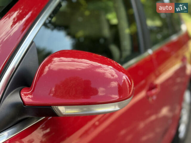 Червоний Фольксваген Гольф, об'ємом двигуна 1.6 л та пробігом 297 тис. км за 5999 $, фото 10 на Automoto.ua