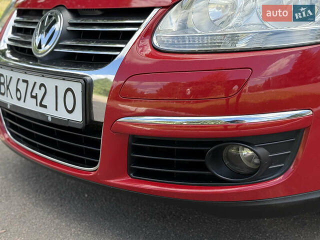 Червоний Фольксваген Гольф, об'ємом двигуна 1.6 л та пробігом 297 тис. км за 5999 $, фото 7 на Automoto.ua