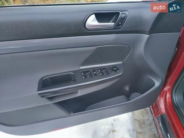 Червоний Фольксваген Гольф, об'ємом двигуна 1.9 л та пробігом 288 тис. км за 5200 $, фото 16 на Automoto.ua