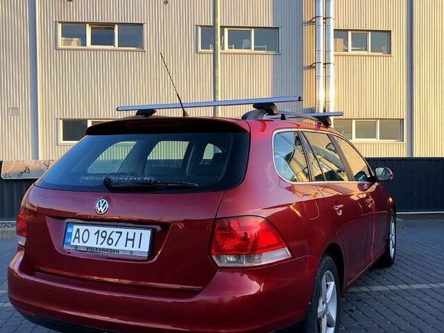 Червоний Фольксваген Гольф, об'ємом двигуна 2 л та пробігом 235 тис. км за 5590 $, фото 2 на Automoto.ua