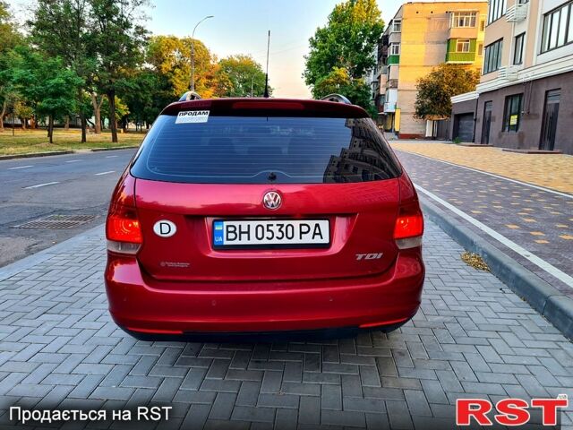 Красный Фольксваген Гольф, объемом двигателя 1.9 л и пробегом 288 тыс. км за 5000 $, фото 1 на Automoto.ua