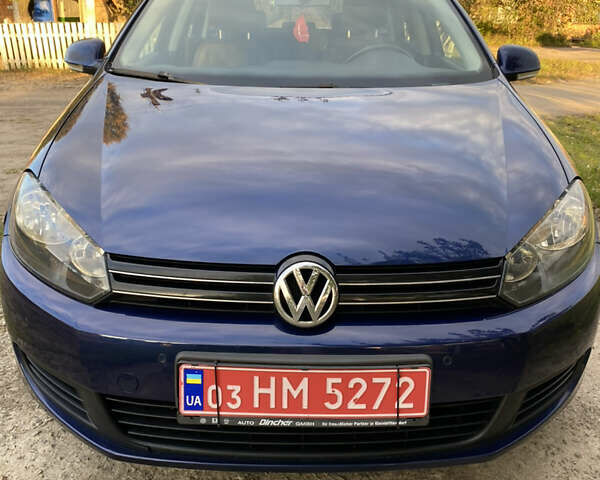 Червоний Фольксваген Гольф, об'ємом двигуна 0 л та пробігом 266 тис. км за 6550 $, фото 2 на Automoto.ua