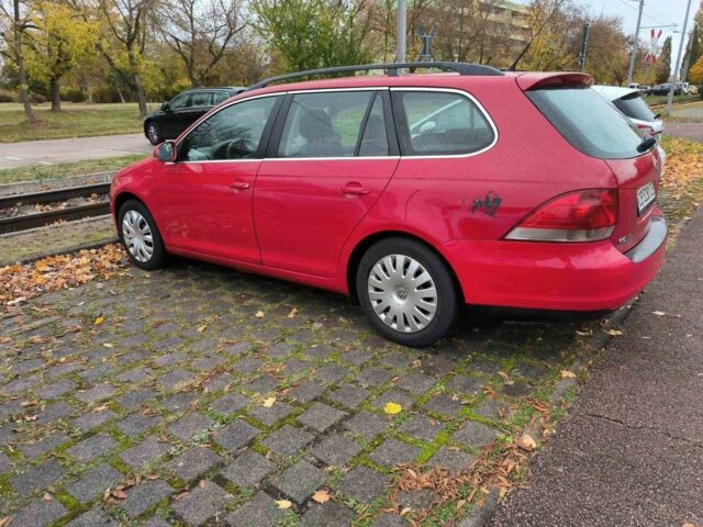 Червоний Фольксваген Гольф, об'ємом двигуна 1.9 л та пробігом 265 тис. км за 5300 $, фото 1 на Automoto.ua