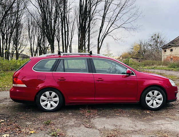 Красный Фольксваген Гольф, объемом двигателя 1.9 л и пробегом 305 тыс. км за 6600 $, фото 7 на Automoto.ua