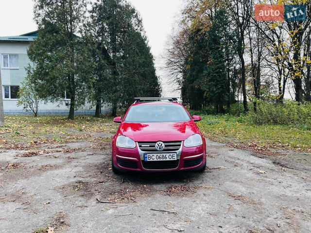 Красный Фольксваген Гольф, объемом двигателя 1.9 л и пробегом 305 тыс. км за 6600 $, фото 4 на Automoto.ua