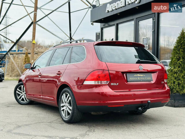 Червоний Фольксваген Гольф, об'ємом двигуна 1.39 л та пробігом 227 тис. км за 7800 $, фото 3 на Automoto.ua
