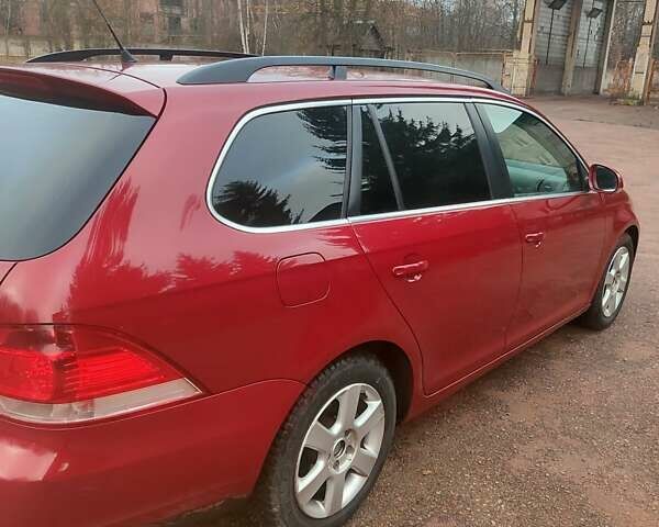 Червоний Фольксваген Гольф, об'ємом двигуна 1.4 л та пробігом 220 тис. км за 6400 $, фото 7 на Automoto.ua