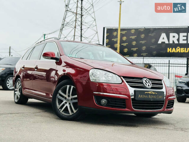 Червоний Фольксваген Гольф, об'ємом двигуна 1.39 л та пробігом 227 тис. км за 7800 $, фото 2 на Automoto.ua