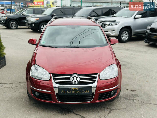 Червоний Фольксваген Гольф, об'ємом двигуна 1.39 л та пробігом 227 тис. км за 7800 $, фото 7 на Automoto.ua