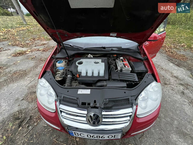 Красный Фольксваген Гольф, объемом двигателя 1.9 л и пробегом 305 тыс. км за 6600 $, фото 44 на Automoto.ua