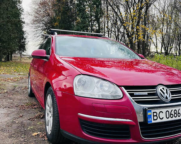 Красный Фольксваген Гольф, объемом двигателя 1.9 л и пробегом 305 тыс. км за 6600 $, фото 2 на Automoto.ua