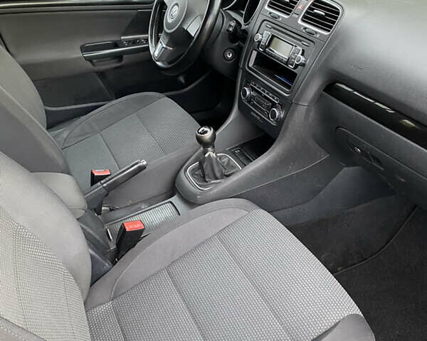 Червоний Фольксваген Гольф, об'ємом двигуна 0 л та пробігом 266 тис. км за 6550 $, фото 12 на Automoto.ua