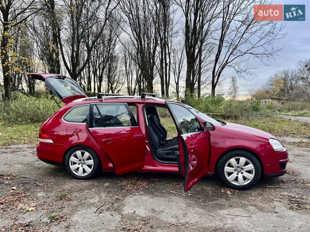 Красный Фольксваген Гольф, объемом двигателя 1.9 л и пробегом 305 тыс. км за 6600 $, фото 27 на Automoto.ua