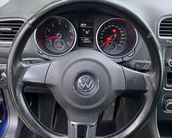 Червоний Фольксваген Гольф, об'ємом двигуна 0 л та пробігом 266 тис. км за 6550 $, фото 11 на Automoto.ua